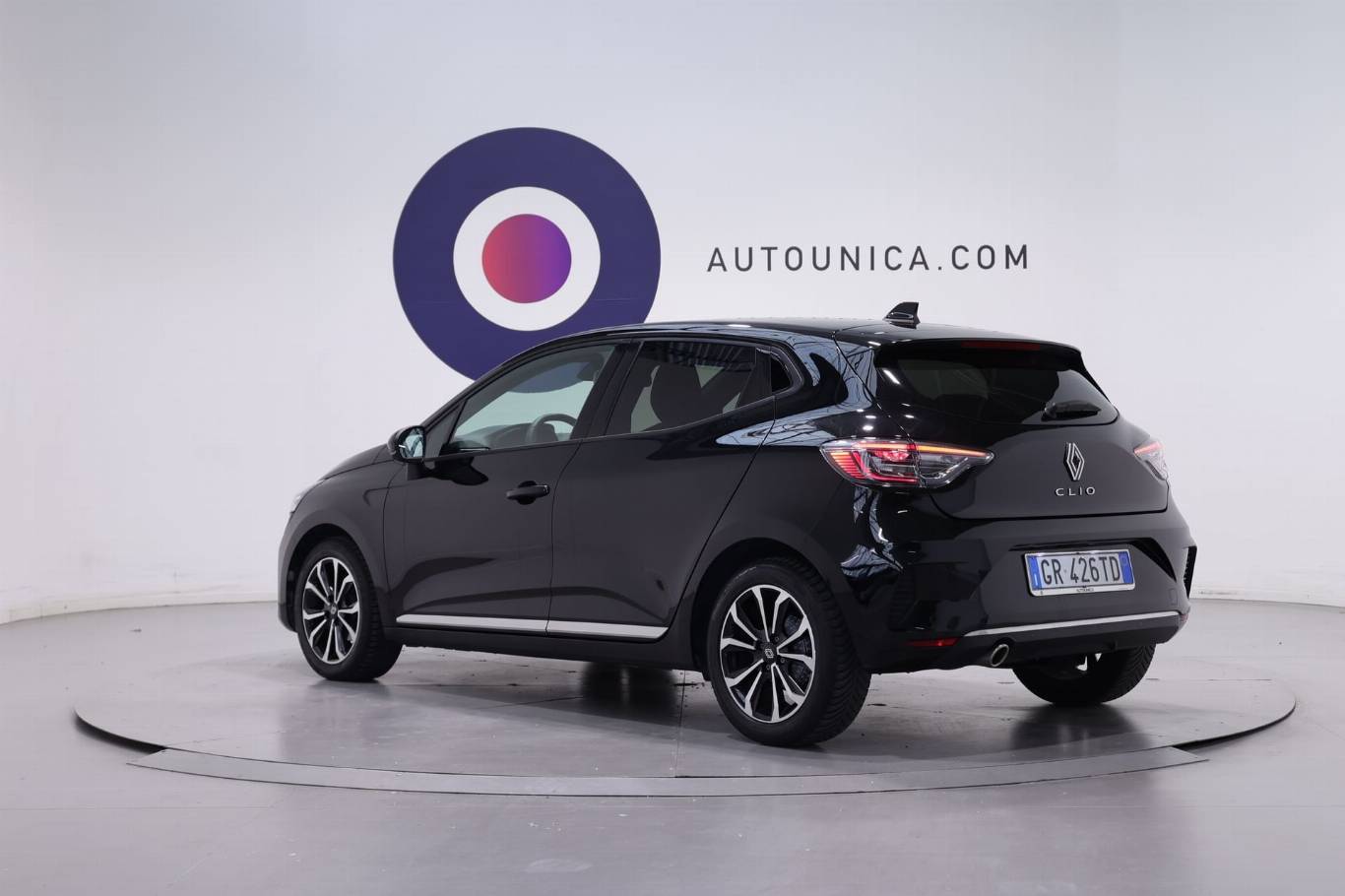 RENAULT Clio 16