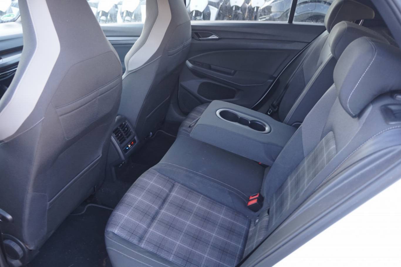 VOLKSWAGEN Golf 8ª serie 6