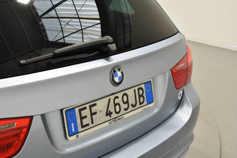 BMW 320 41