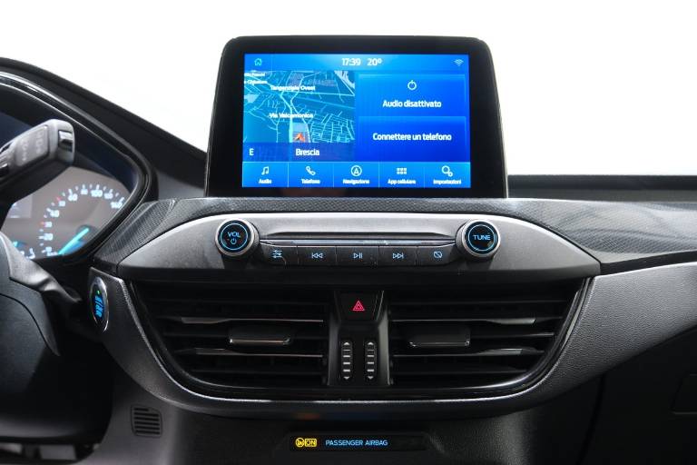 FORD Focus 9