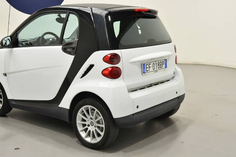 SMART ForTwo 11