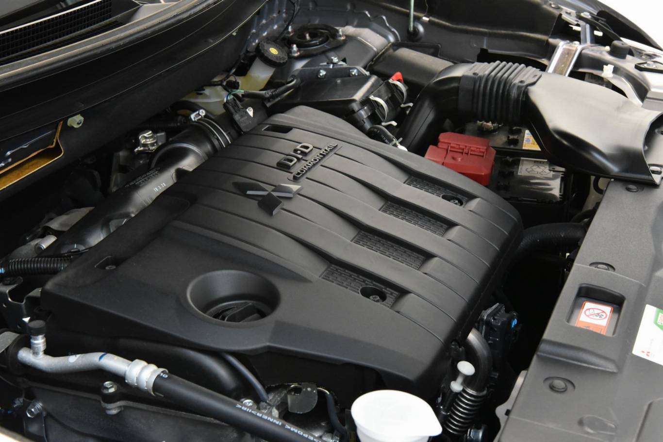 MITSUBISHI Outlander 53