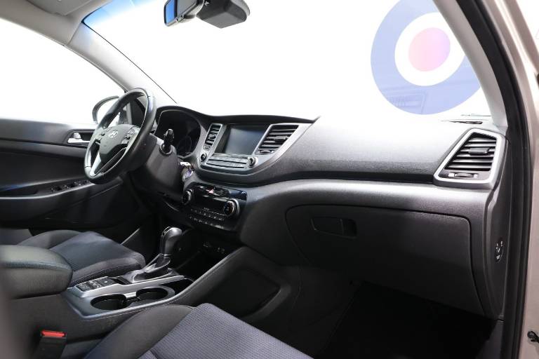HYUNDAI Tucson 45