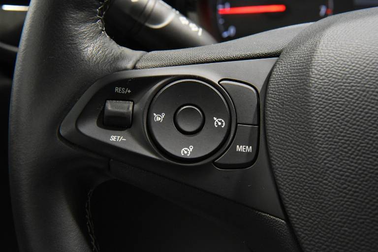 OPEL Corsa 7