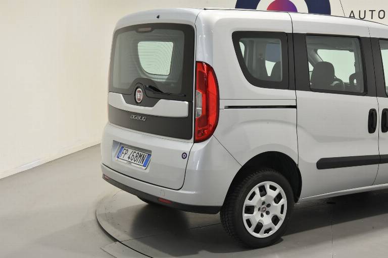 FIAT Doblo 18