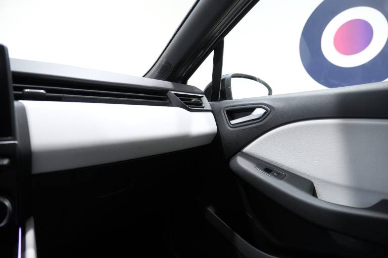 RENAULT Clio 35