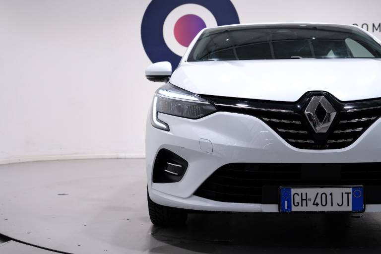 RENAULT Clio 45