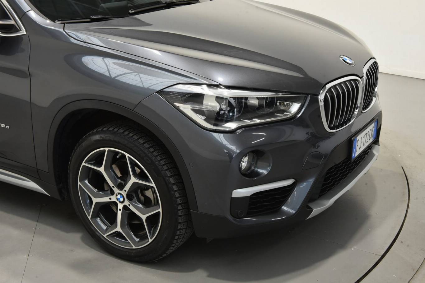BMW X1 48