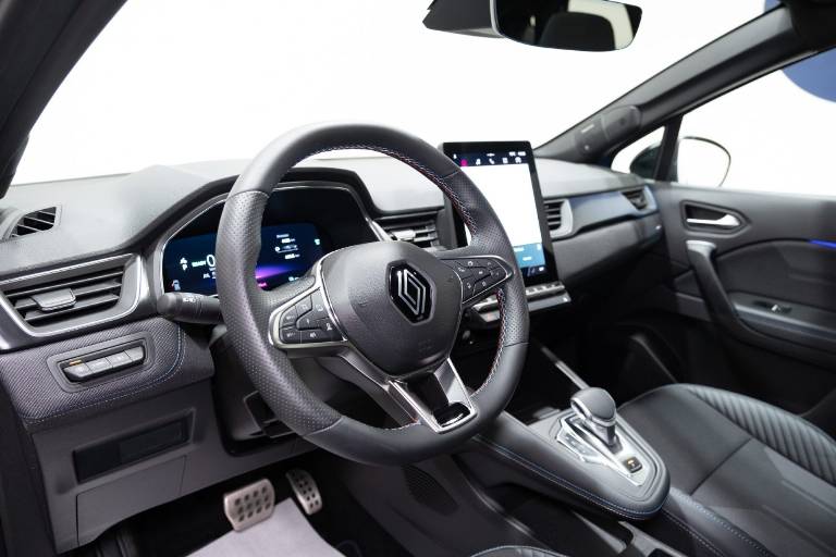 RENAULT Captur 5