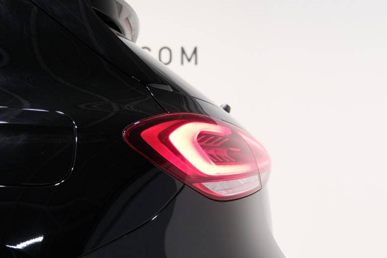 MERCEDES-BENZ A 200 47