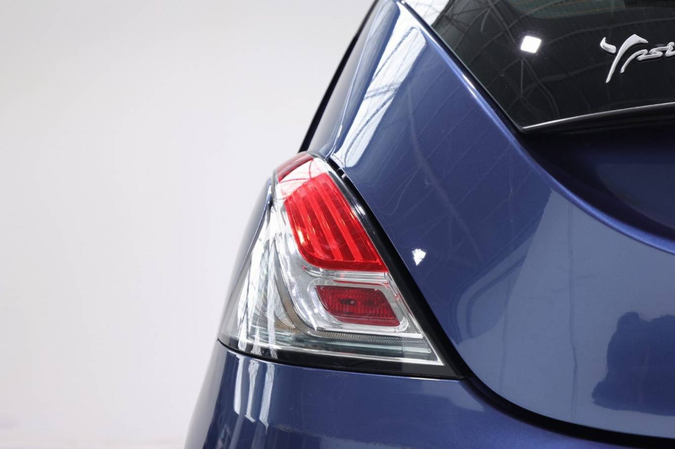 LANCIA Ypsilon 32