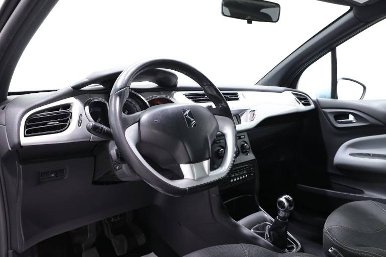 DS AUTOMOBILES DS 3 5