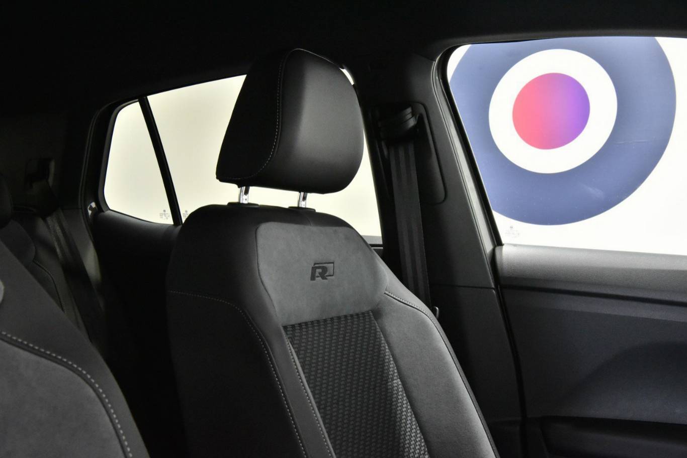 VOLKSWAGEN T-Cross 47