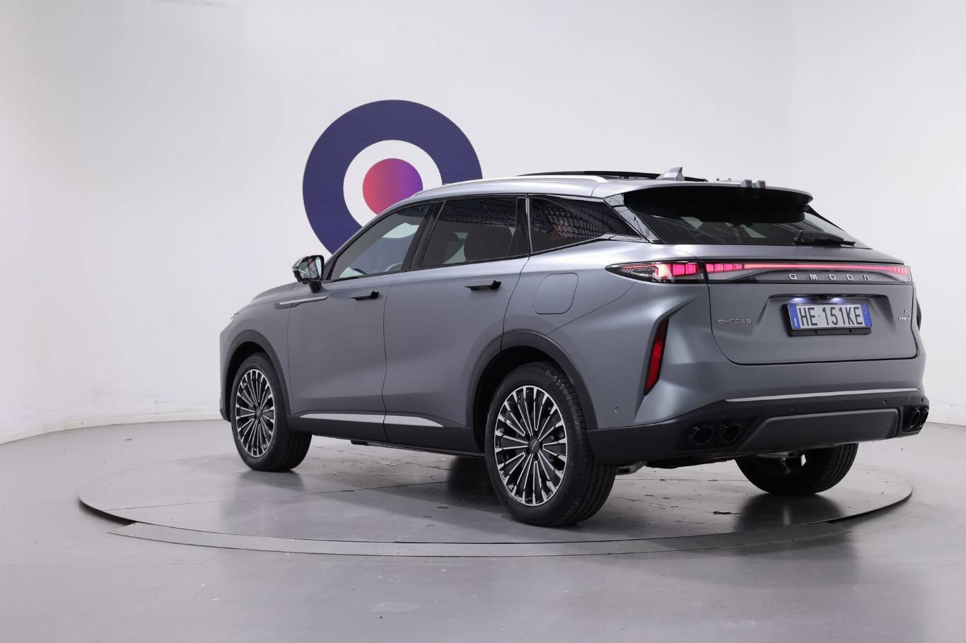 OMODA Omoda 9 Superhybrid 16