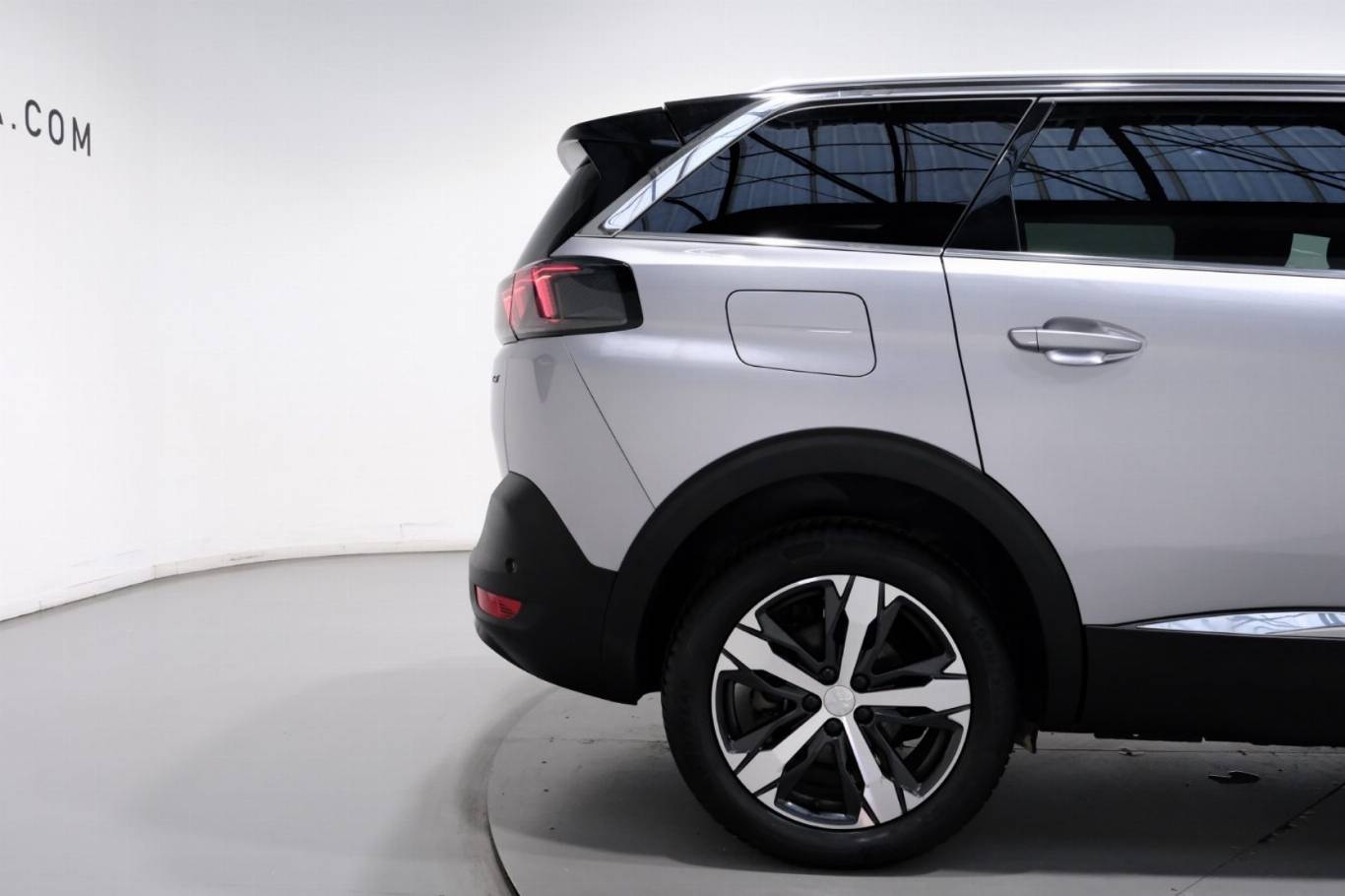 PEUGEOT 5008 72