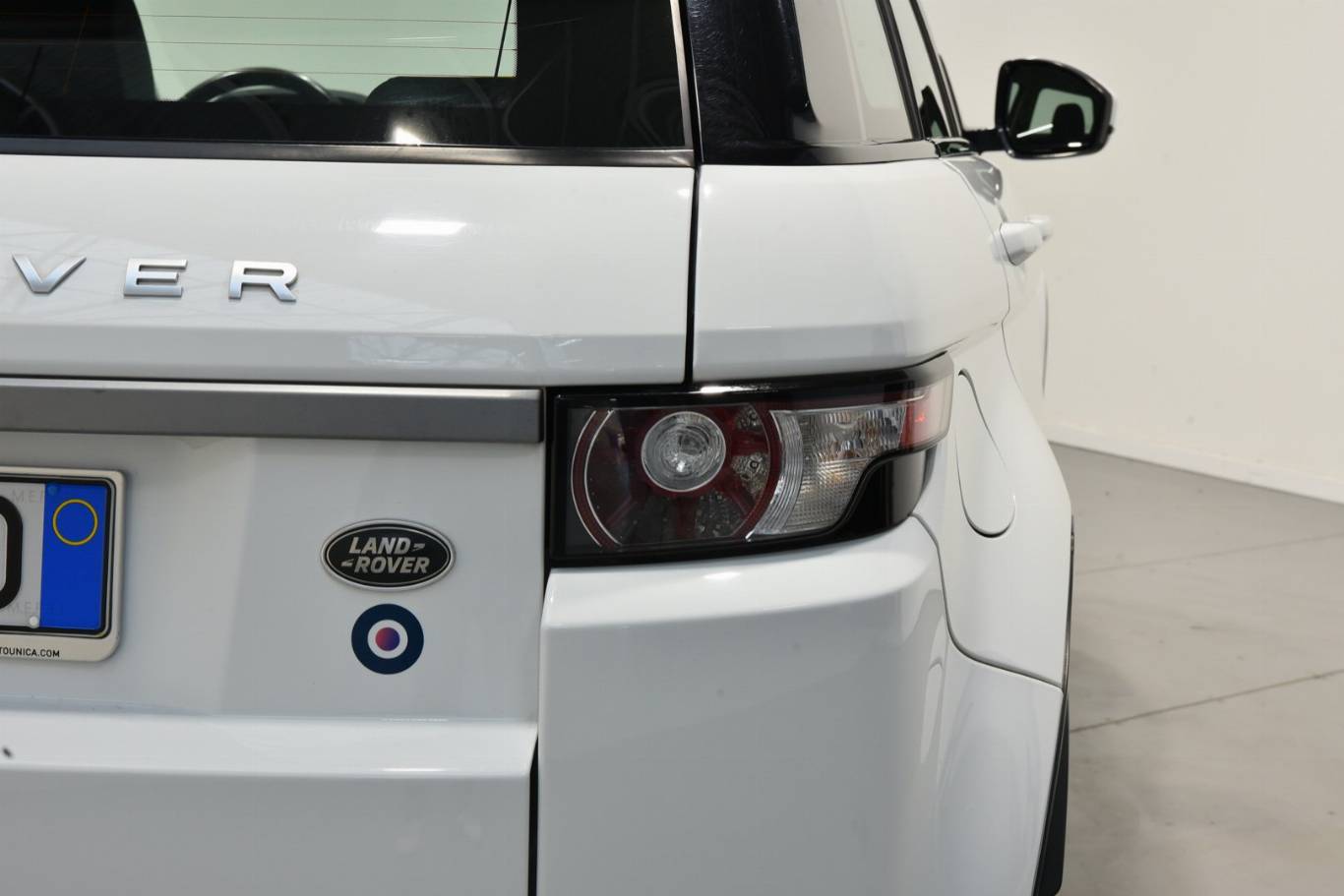 LAND ROVER Range Rover Evoque 17