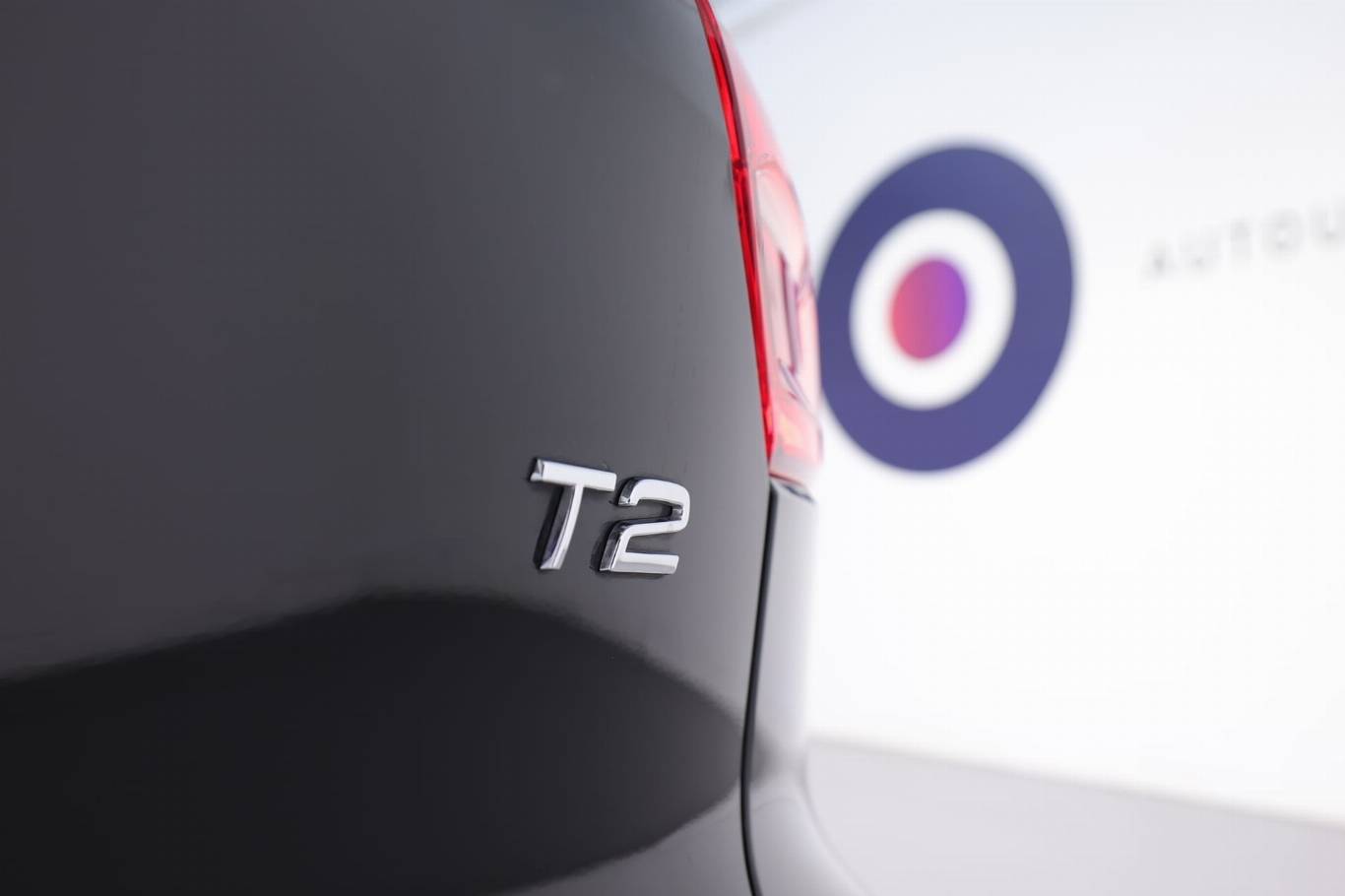 VOLVO XC40 40