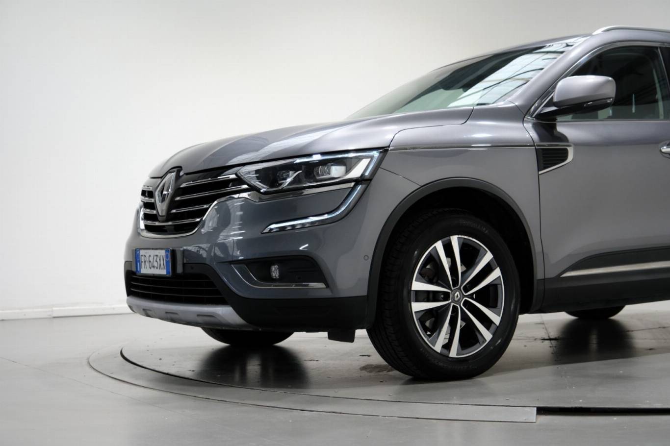 RENAULT Koleos 11
