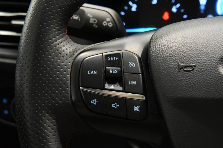 FORD Focus 7
