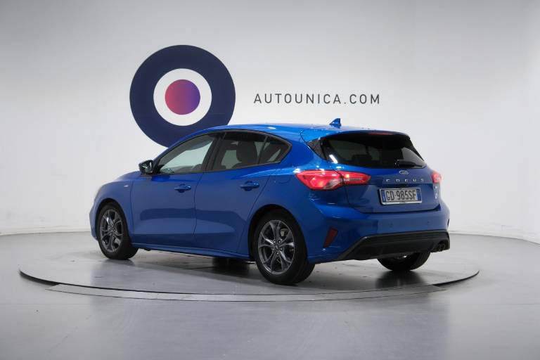 FORD Focus 17