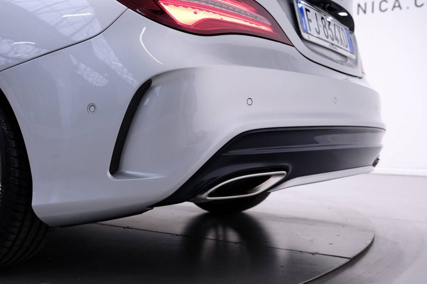 MERCEDES-BENZ CLA 220 48