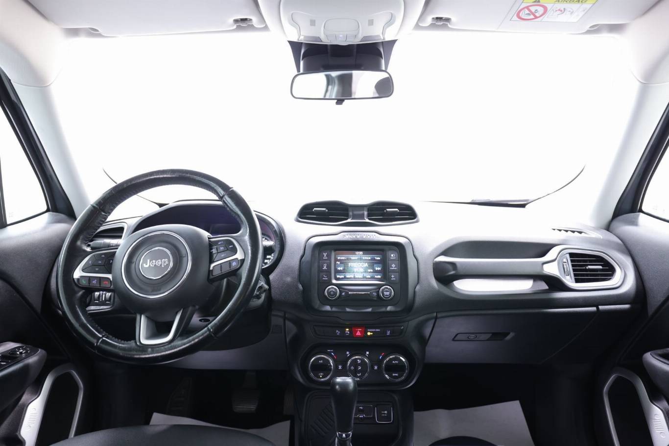 JEEP Renegade 14