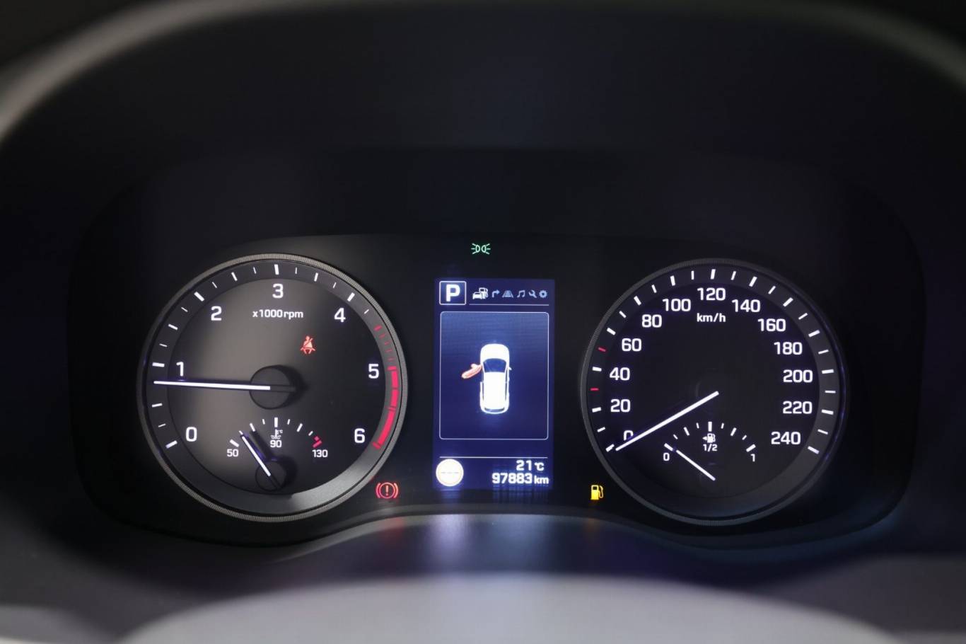 HYUNDAI Tucson 8