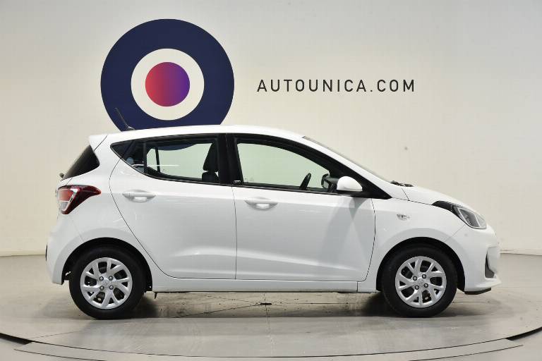 HYUNDAI I10 31