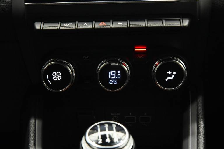 RENAULT Clio 11