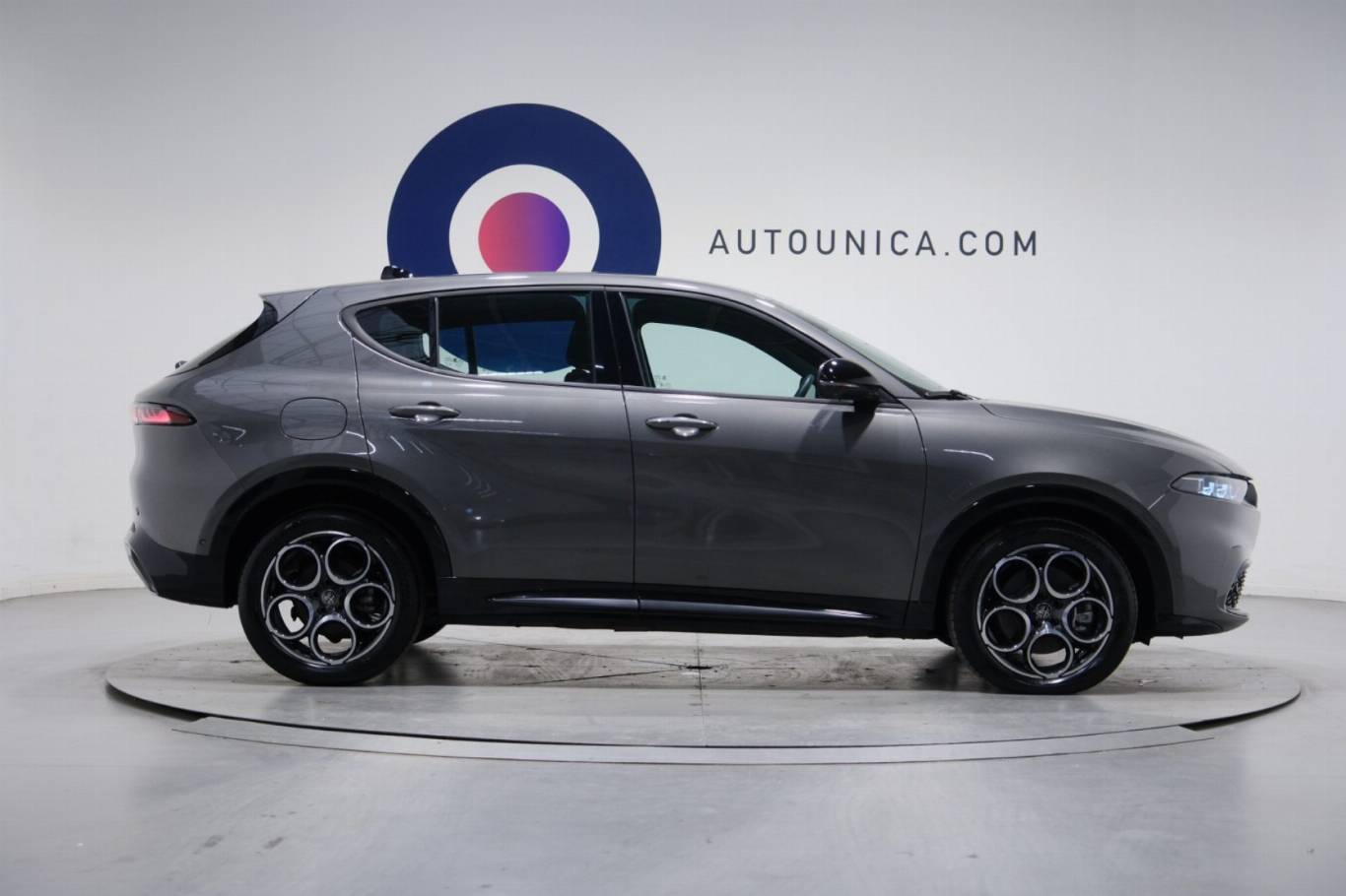 ALFA ROMEO Tonale 4