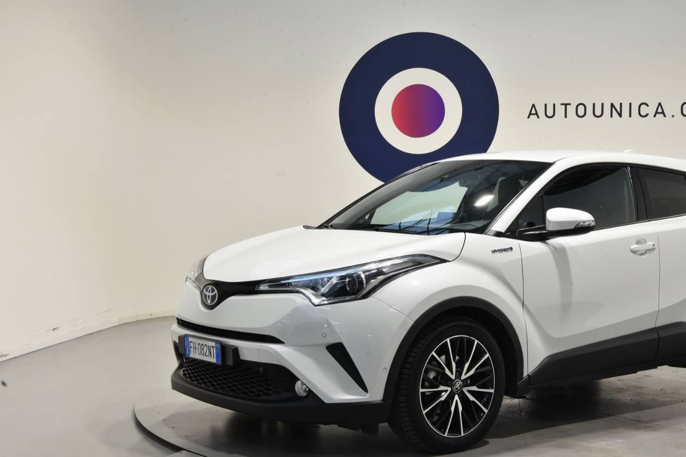 TOYOTA C-HR 36