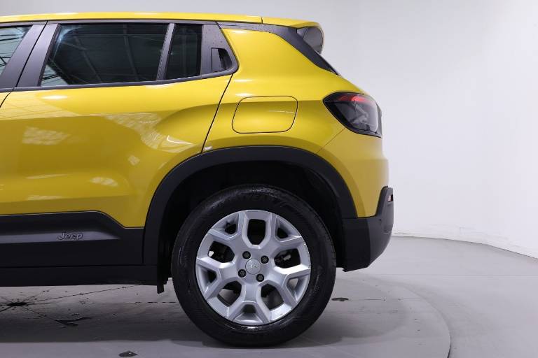 JEEP Avenger 34