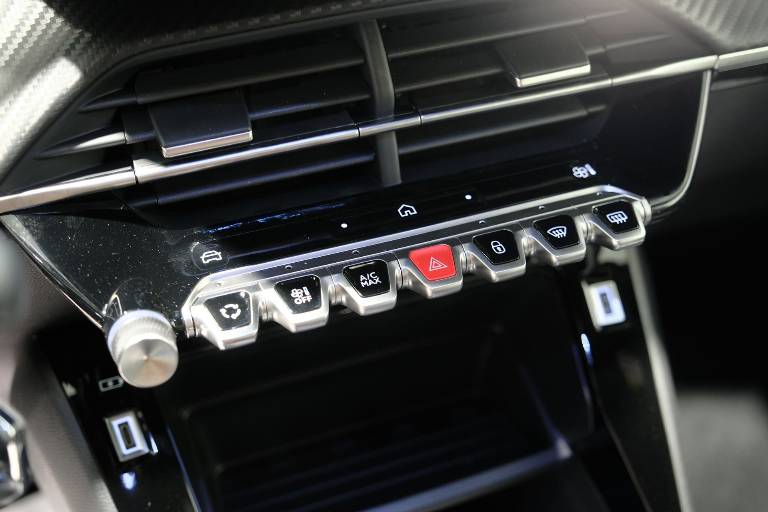 PEUGEOT 2008 34