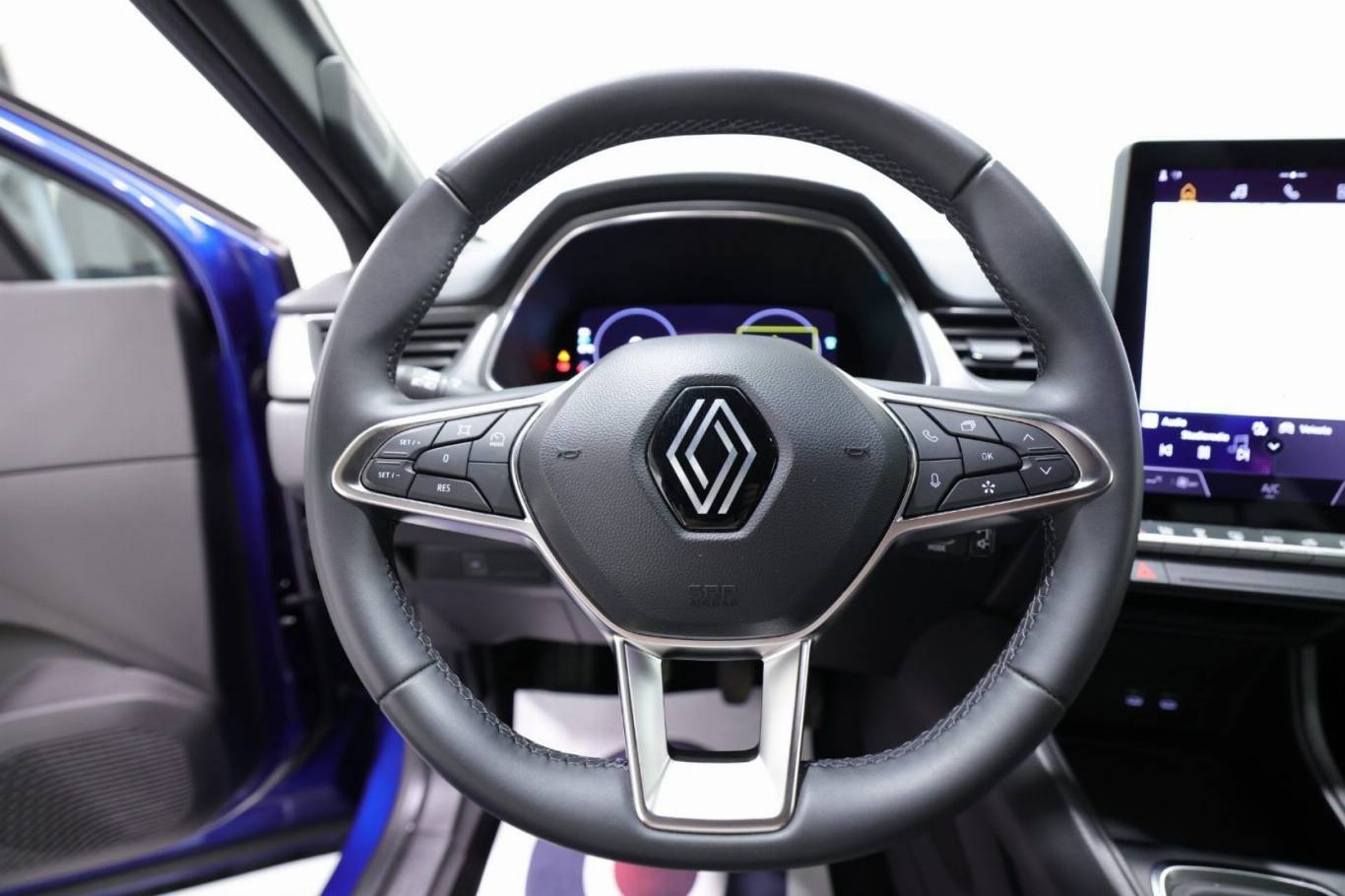 RENAULT Captur 7