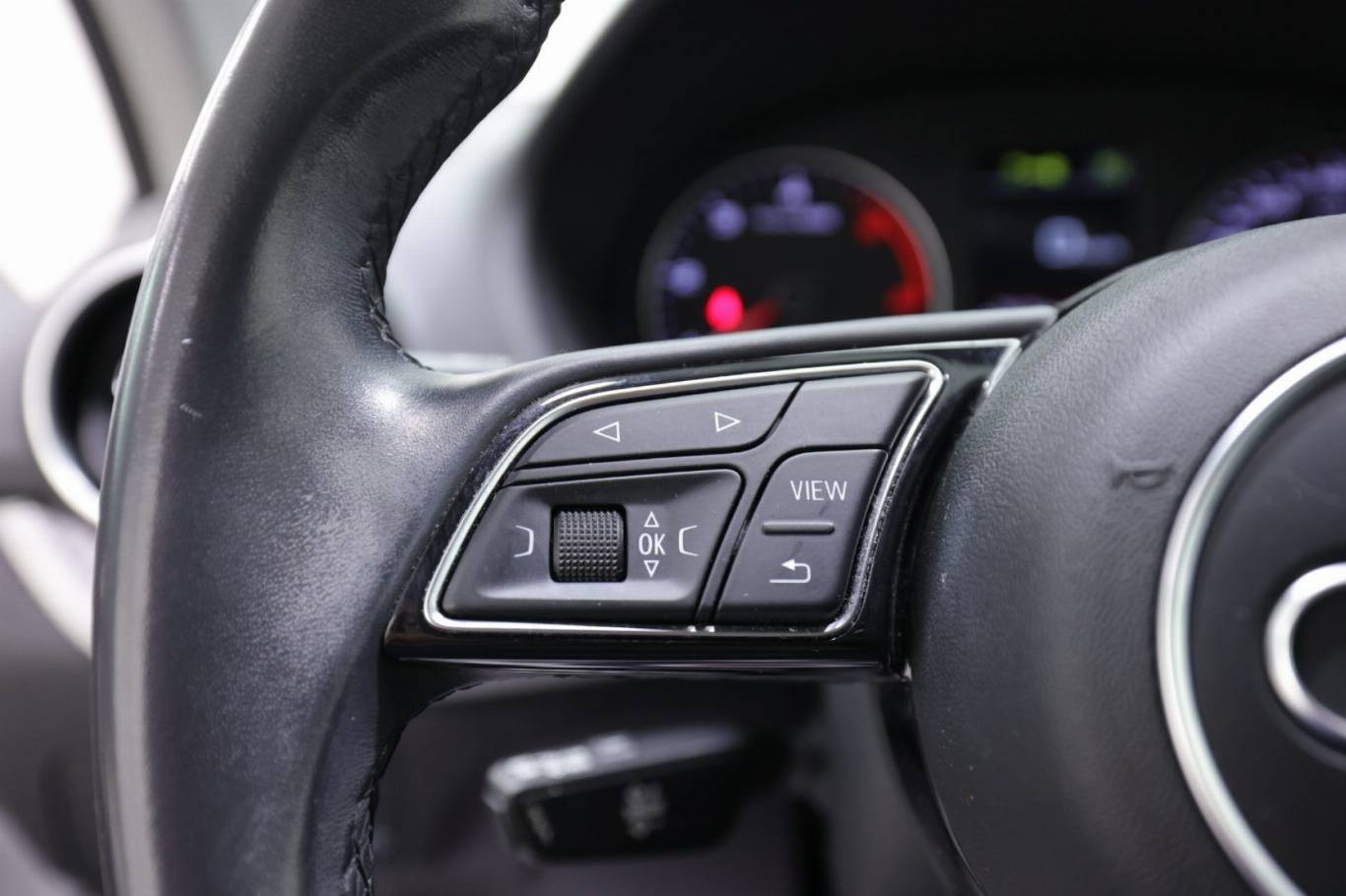 AUDI Q2 20
