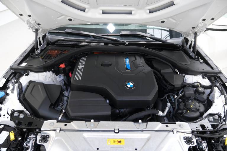 BMW 320 61
