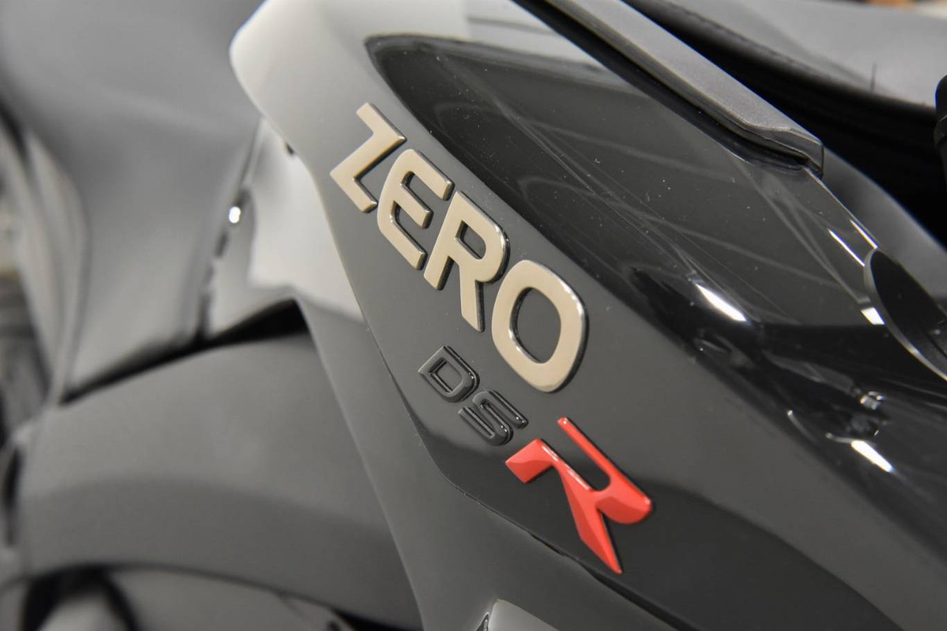 ZERO MOTORCYCLES ZERO DSR 22