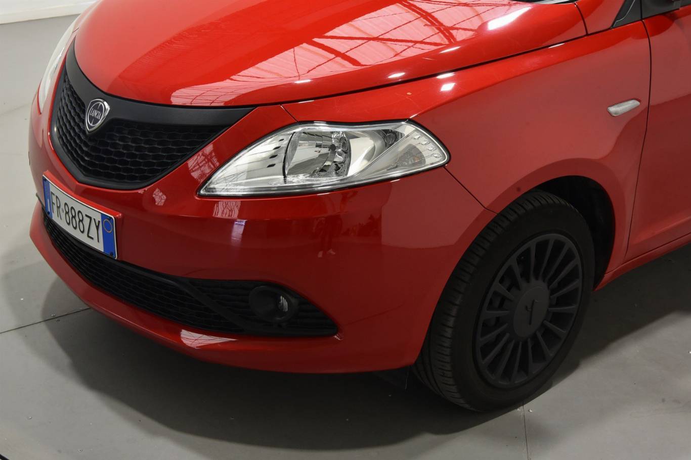LANCIA Ypsilon 38