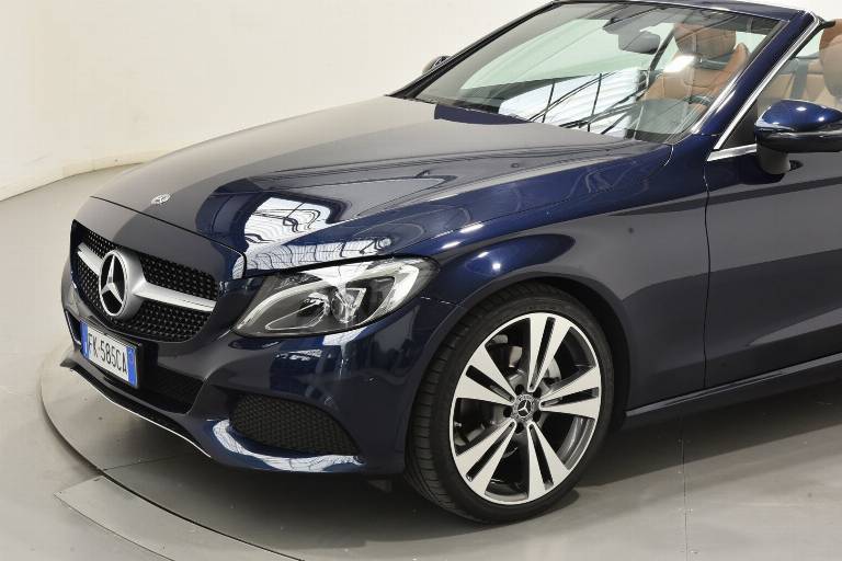 MERCEDES-BENZ C 220 33