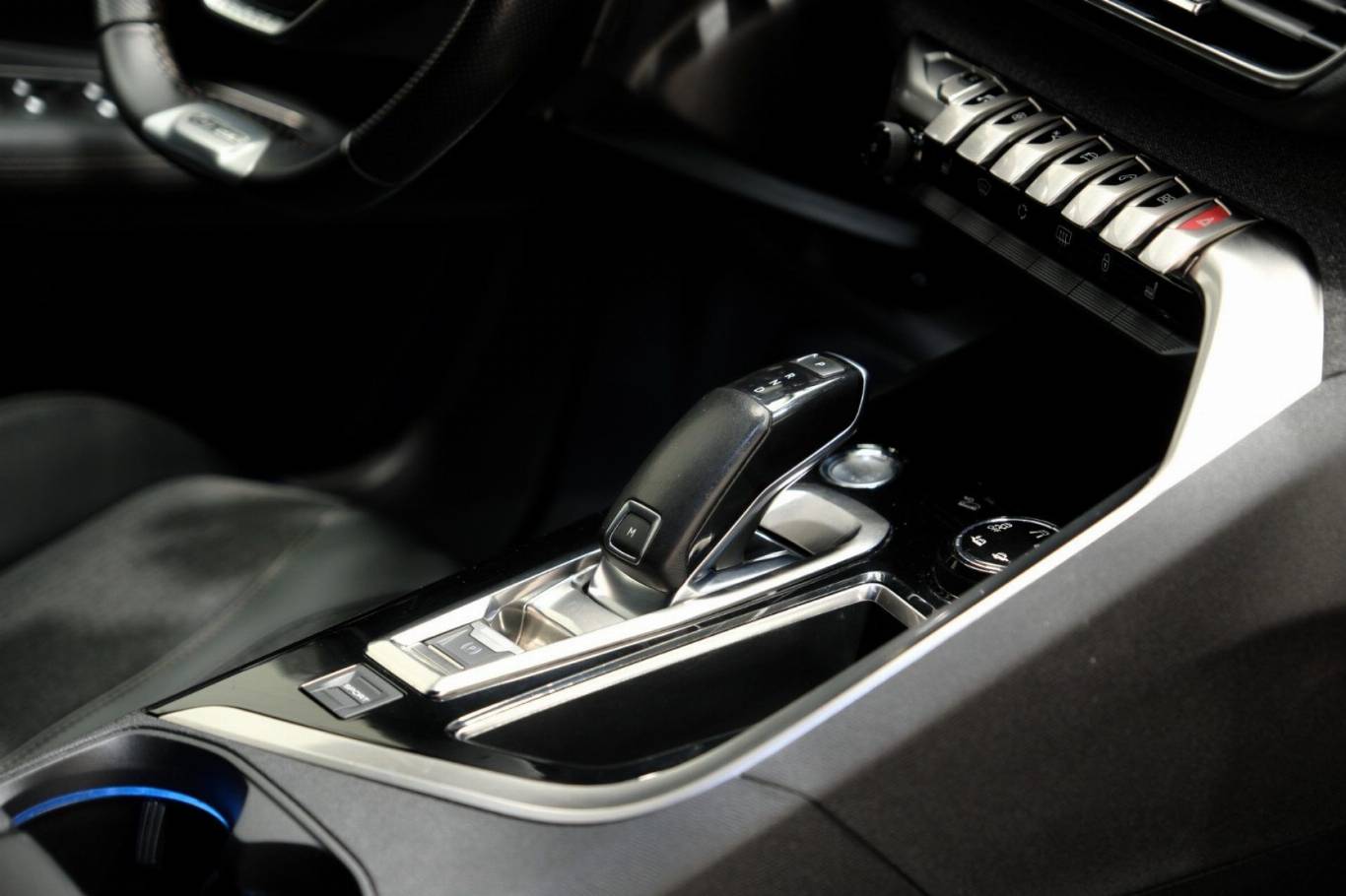 PEUGEOT 3008 60