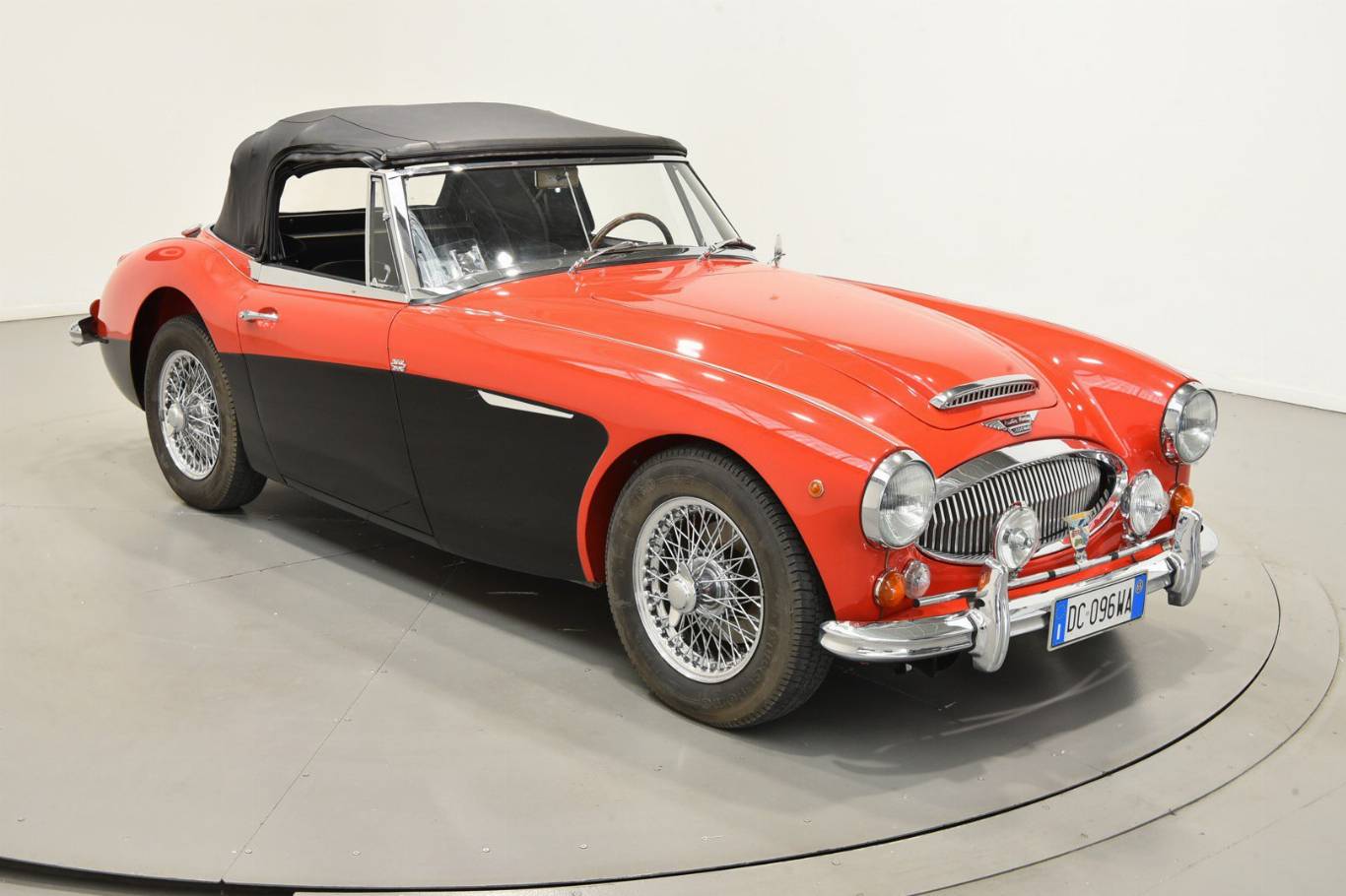AUSTIN Healey 24