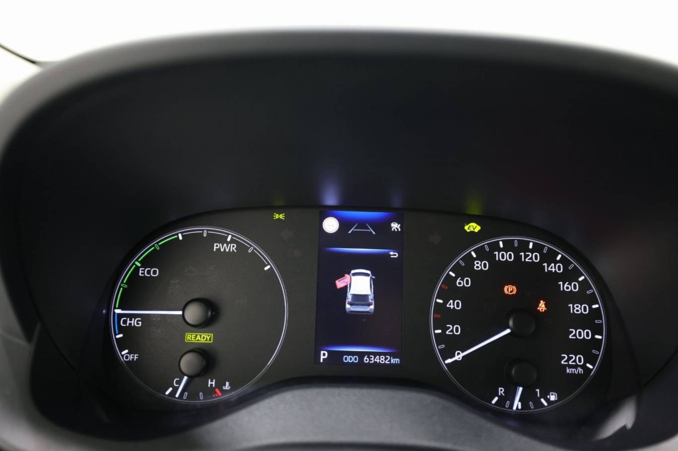 TOYOTA Yaris 8