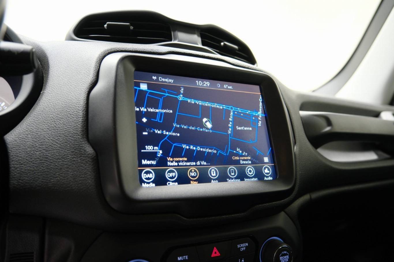 JEEP Renegade 28