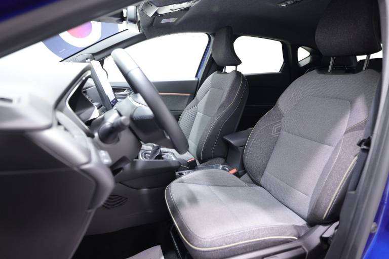 RENAULT Captur 6