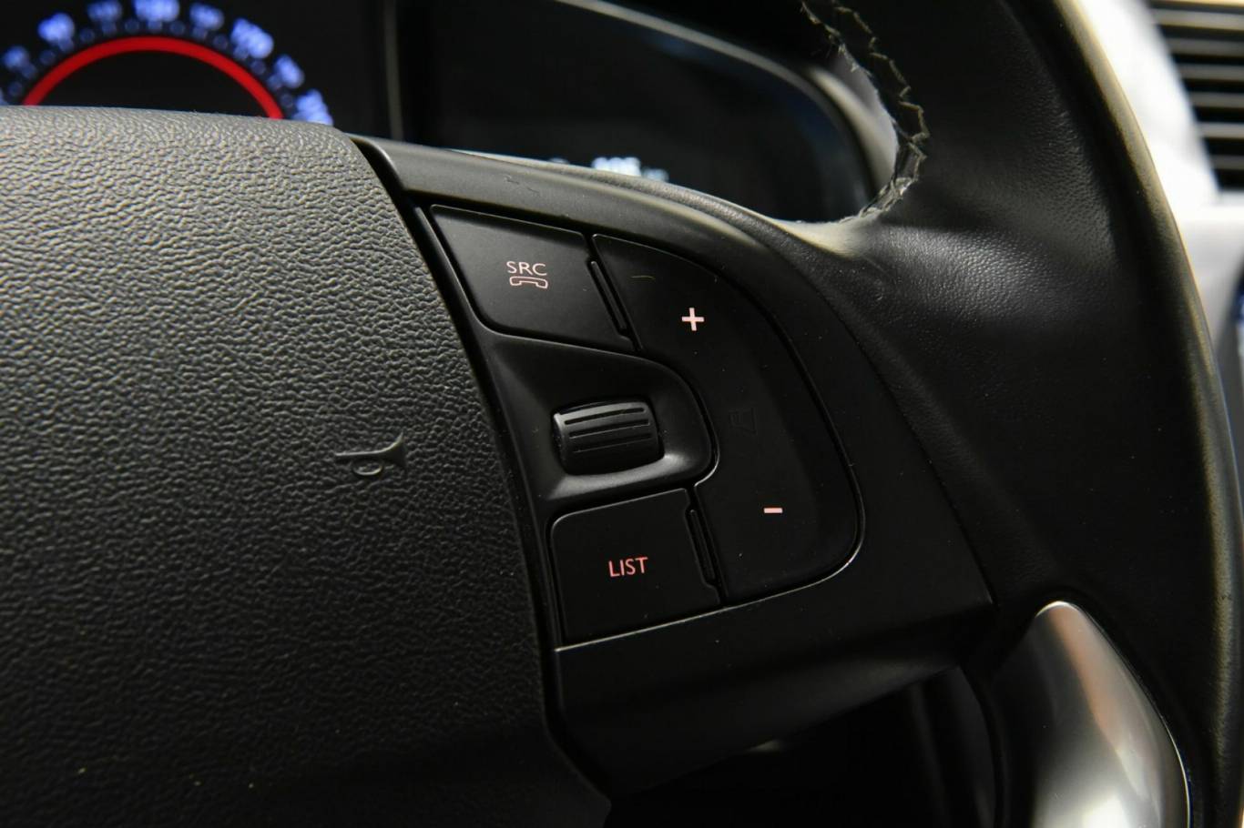 DS AUTOMOBILES DS 5 8