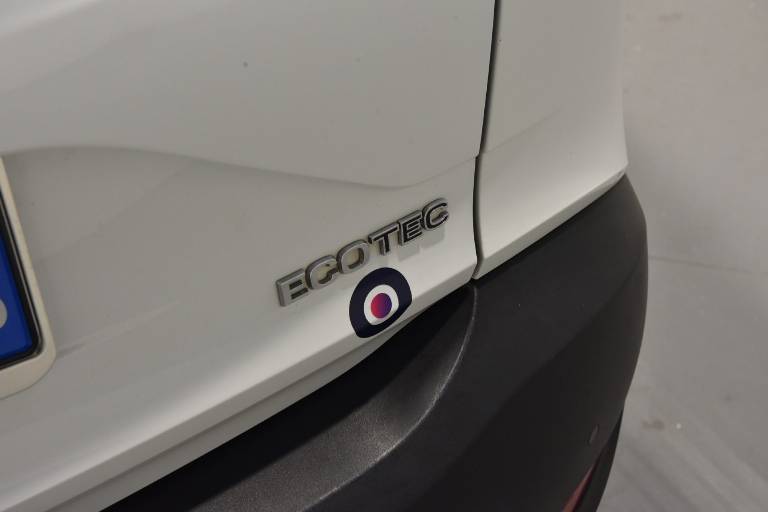 OPEL Crossland X 48