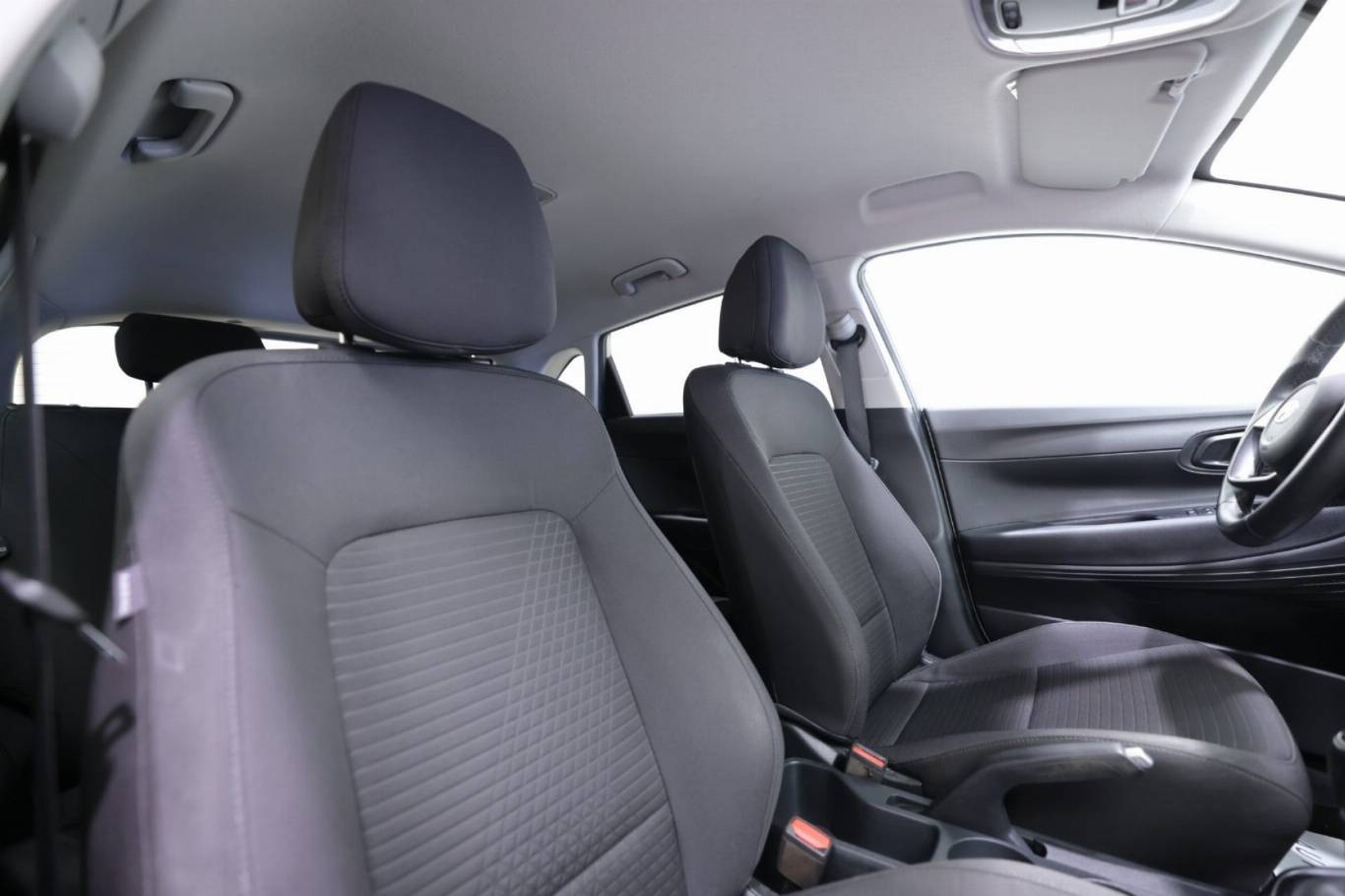 HYUNDAI I20 46