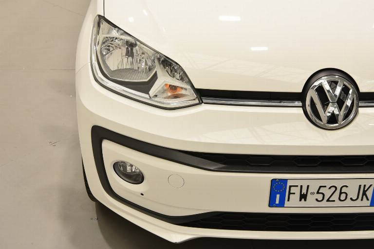 VOLKSWAGEN Up! 17