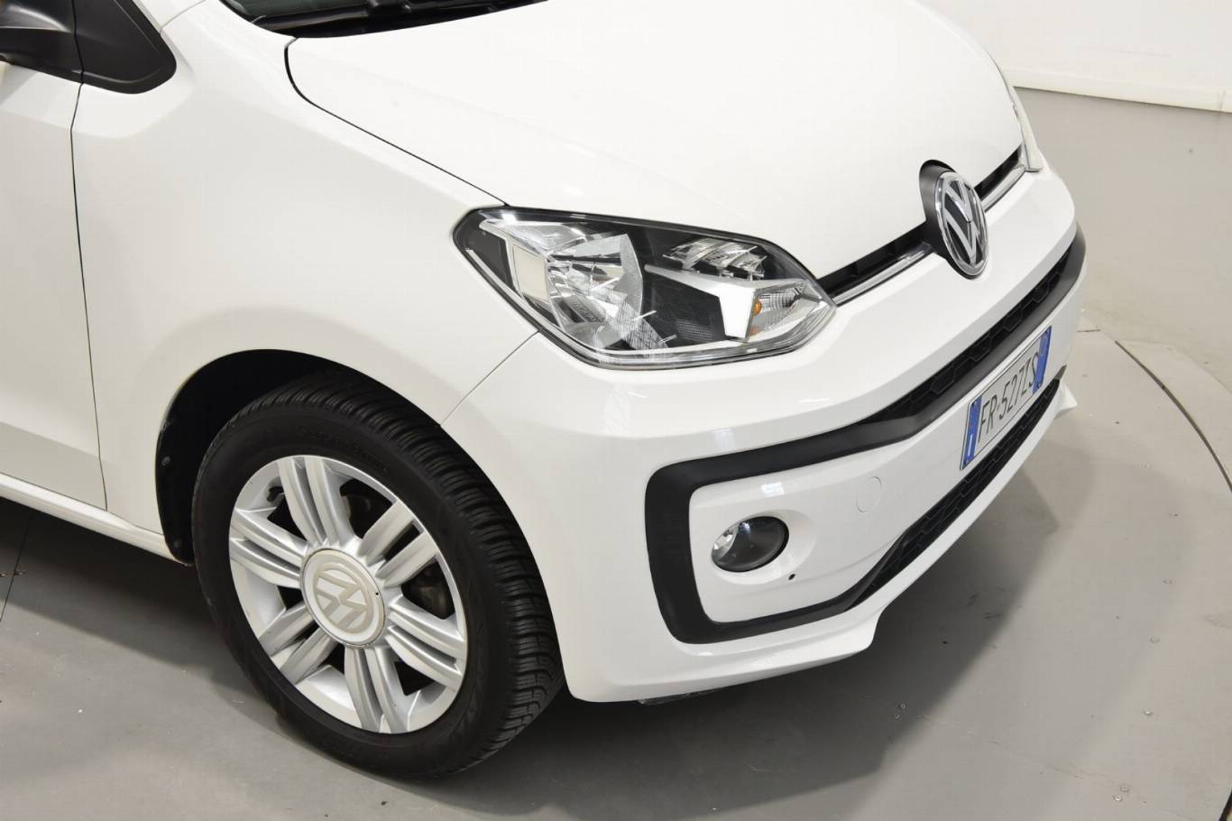VOLKSWAGEN Up! 29