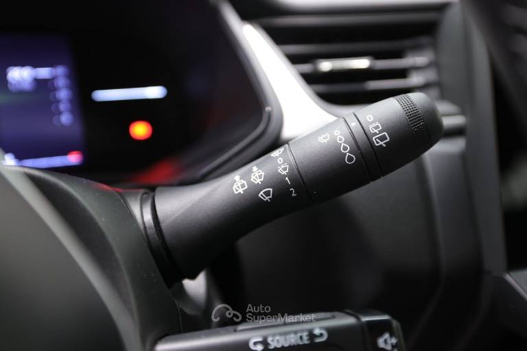 RENAULT Captur 24